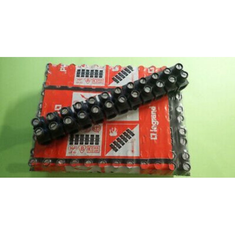 Lot de dominos électriques 25A – LEGRAND – Haute performance pour raccordement sécurisé