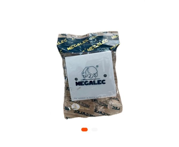 Plaque vierge – MEGALEC – Accessoire de fermeture pour boîte de dérivation