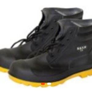 Botte de sécurité mini noire à semelle jaune – DETO P39,40,41,42,43,44,45